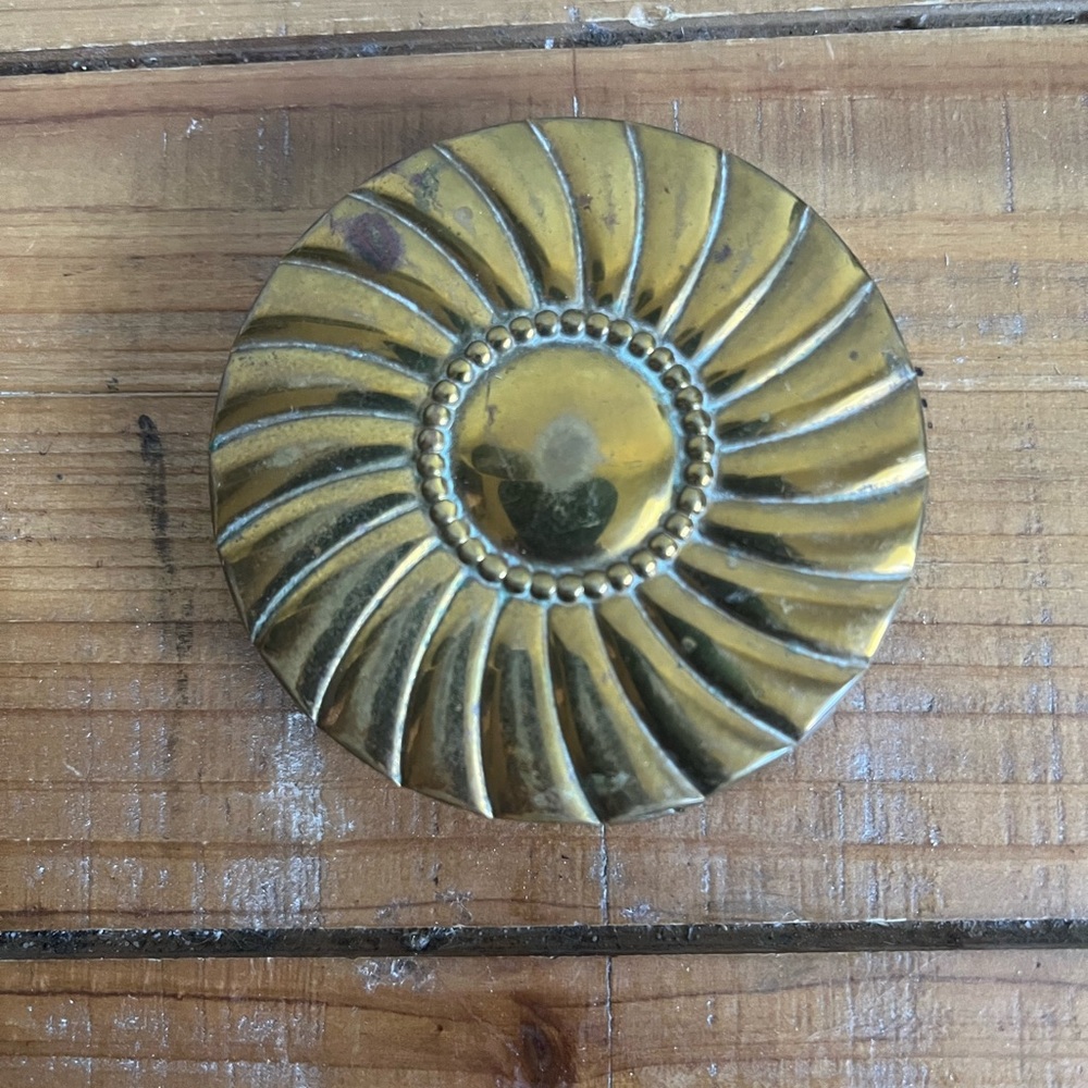 Vintage Gold Brass Compact Makeup Make-up Cosmetic
